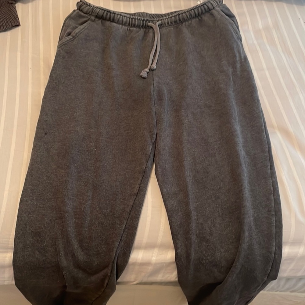 SO joggers **expecting all offers!!